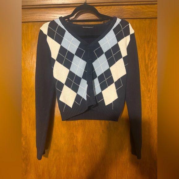 Brandy Melville Sweaters - Brandy Melville John White Elizabeth Sweater Argyle Cardigan Cropped Sweater Sm.